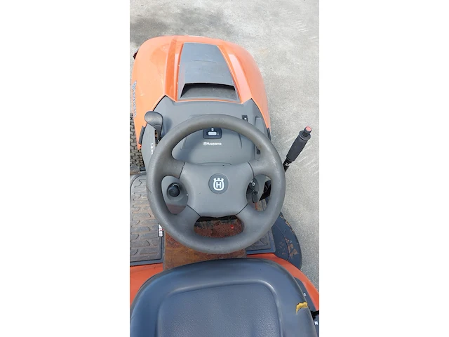 Zitmaaier met opvangbak, husqvarna, cth180 twin, 2007 - afbeelding 22 van  31