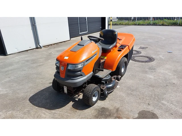 Zitmaaier met opvangbak, husqvarna, cth180 twin, 2007 - afbeelding 12 van  31