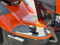 Zitmaaier met opvangbak, husqvarna, tc 138, 2022 - afbeelding 13 van  39