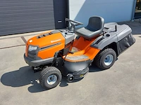 Zitmaaier met opvangbak, husqvarna, tc 138, 2022 - afbeelding 12 van  39