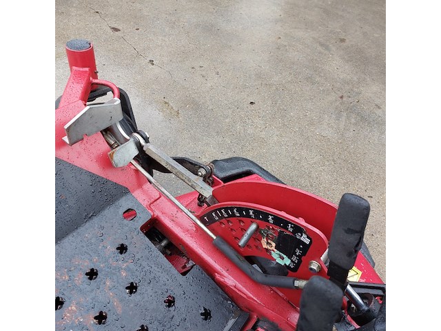 Zitmaaier | zero turn, toro, groundsmaster 7200, 2012 - afbeelding 24 van  34