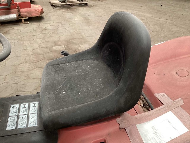 Zitmaaier - afbeelding 5 van  7