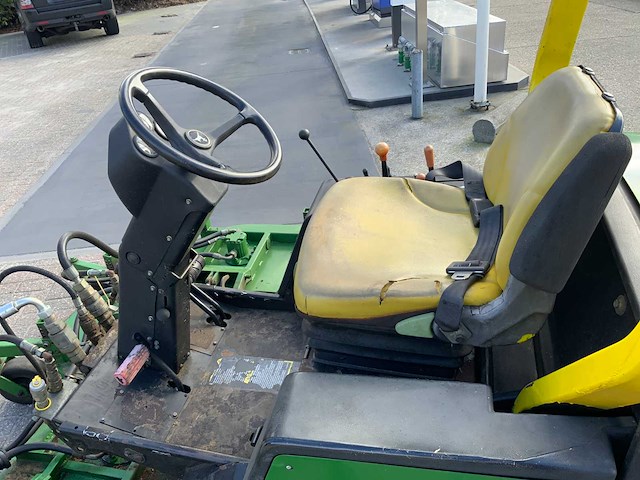 Zitmaaier - afbeelding 14 van  14