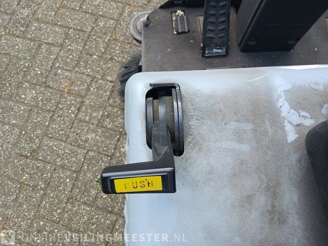 Zitveegmachine nilfisk, sr1100 eco - afbeelding 2 van  25