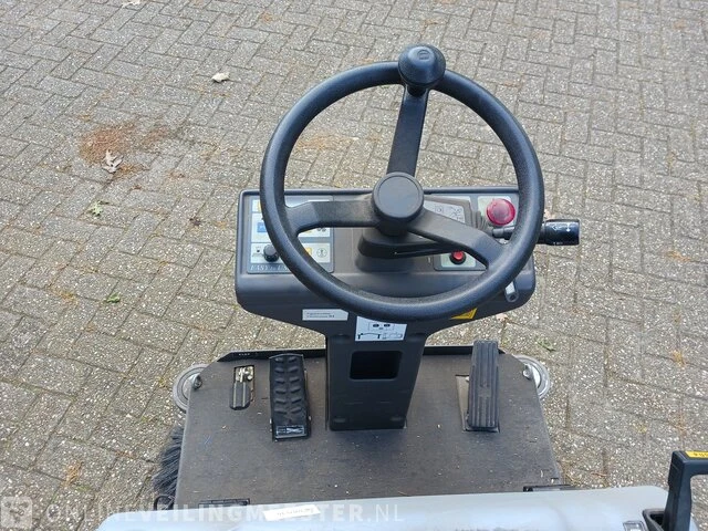 Zitveegmachine nilfisk, sr1100 eco - afbeelding 3 van  25