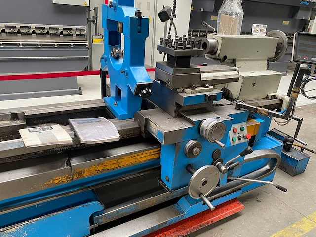 Zmm cu832, 830x1500mm universal lathes - afbeelding 19 van  23