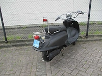 Znen - snorscooter - grande retro - scooter - afbeelding 9 van  11