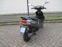Znen - snorscooter - killerbee speedy - scooter - afbeelding 9 van  11
