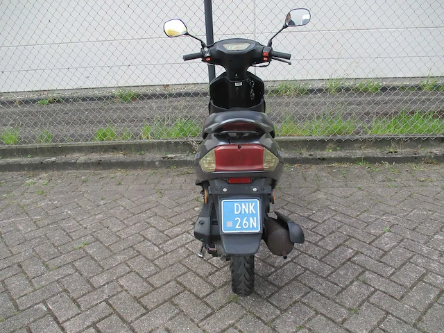 Znen - snorscooter - killerbee speedy - scooter - afbeelding 10 van  11