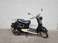Znen - snorscooter - snail retro - 4t 25km uitvoering d327sl - afbeelding 2 van  7