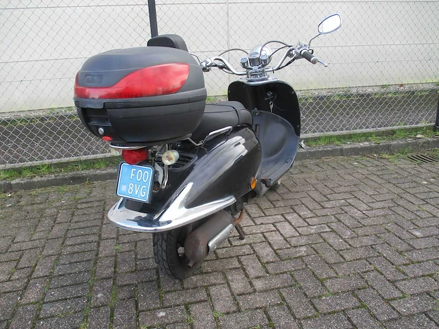 Znen btc grande retro - snorscooter - aurora 2 zn50qt-e25 - scooter - afbeelding 6 van  9