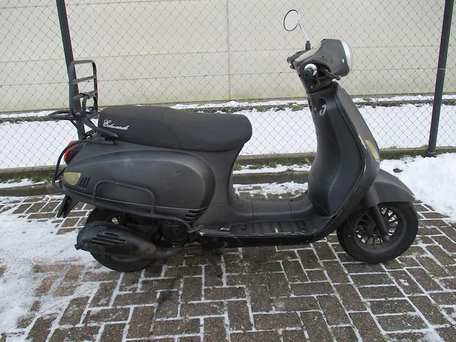 Znen edwards riva - snorscooter - vpa 2 (zn50qt30a) - scooter - afbeelding 5 van  9