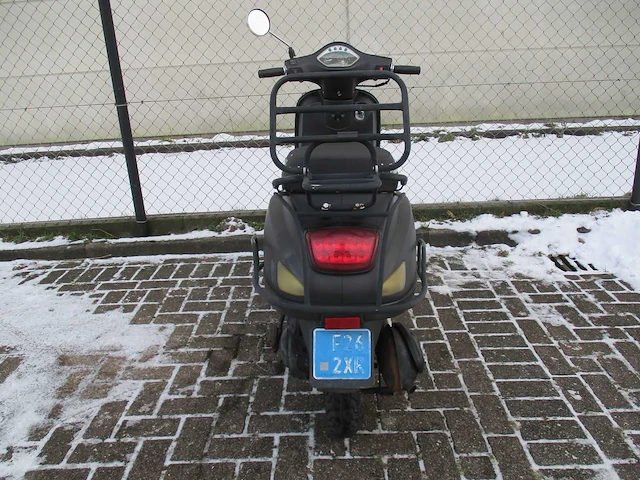 Znen edwards riva - snorscooter - vpa 2 (zn50qt30a) - scooter - afbeelding 7 van  9
