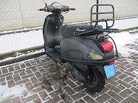 Znen edwards riva - snorscooter - vpa 2 (zn50qt30a) - scooter - afbeelding 8 van  9