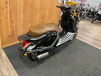 Znen zn125t-f motorscooter - afbeelding 7 van  13
