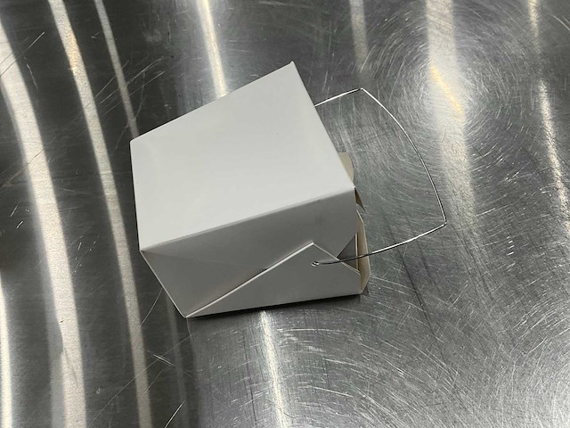 Znp - pallet kartonnen noodles bakjes - afbeelding 5 van  9