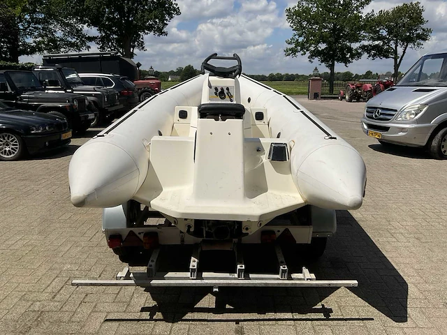 Zodiac rib rubberboot “jet aandrijving” - afbeelding 11 van  15