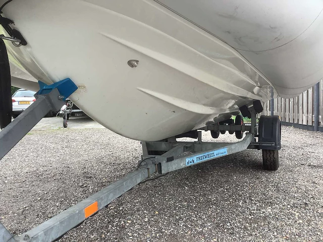 Zodiac speedboot 60pk zeewaardig rib boot - afbeelding 3 van  13