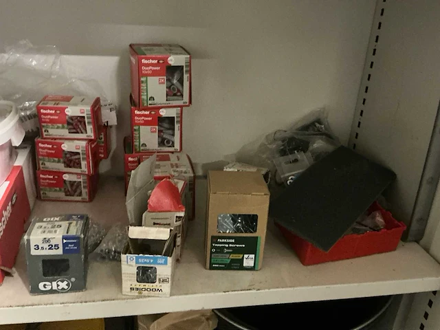Zonne-energie en airco installatie materiaal - afbeelding 20 van  21