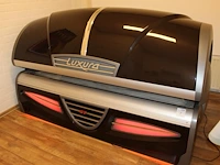 Zonnebank harpo luxura gt 42sli 2m v.v. 42 lampen, vernevelingsysteem, muziek en digitale besturing. totale...