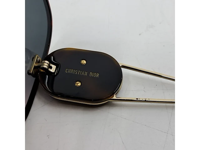 Zonnebril, dior, diorbobby s1u - afbeelding 10 van  11