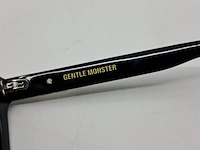 Zonnebril, gentle monster, oslo - afbeelding 8 van  9