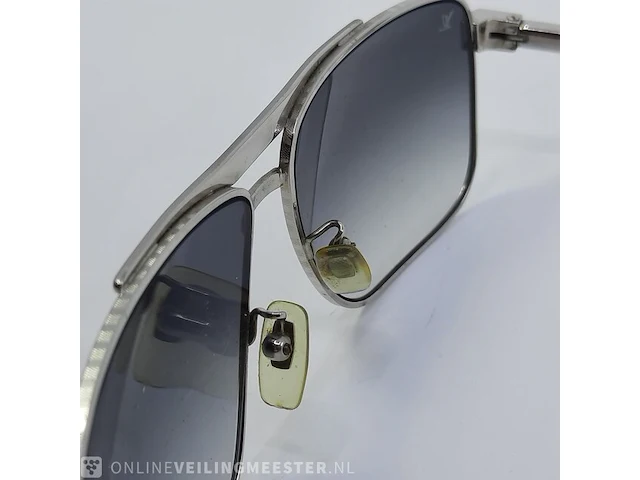 Zonnebril louis vuitton, zo548u - afbeelding 11 van  12