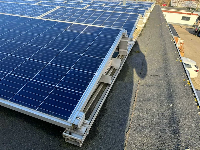 Zonnepaneel installatie (69300wp) - afbeelding 11 van  37