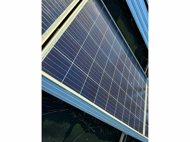 Zonnepaneel installatie (69300wp) - afbeelding 29 van  37