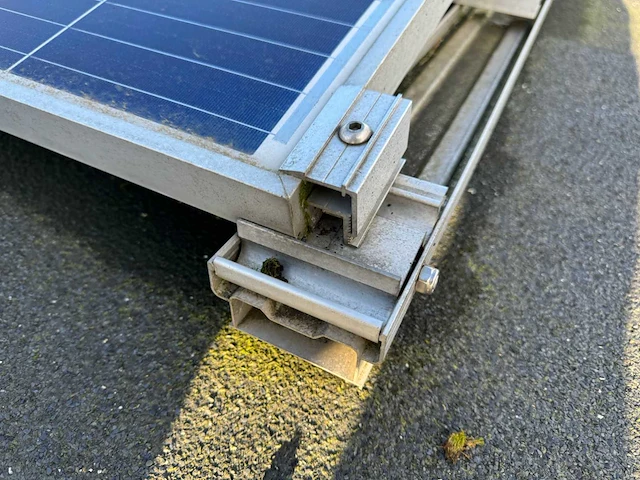 Zonnepaneel installatie (69300wp) - afbeelding 32 van  37