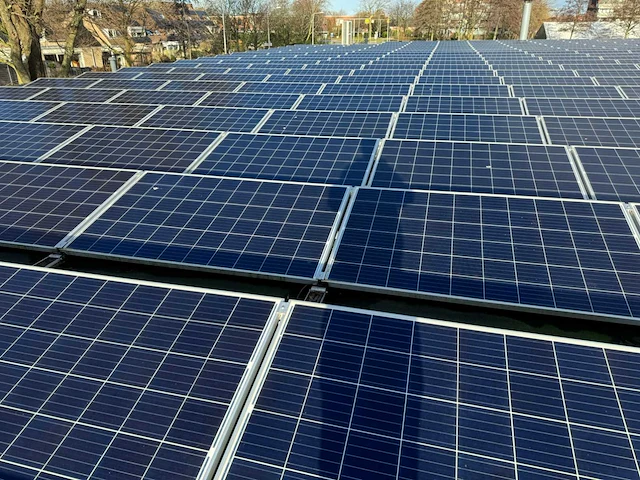 Zonnepaneel installatie (69300wp) - afbeelding 4 van  37