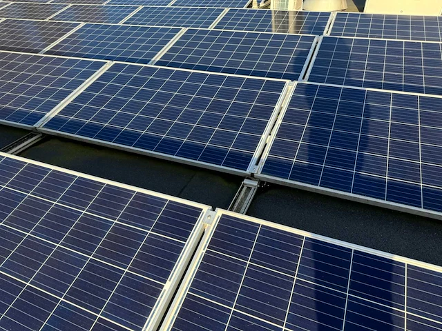 Zonnepaneel installatie (69300wp) - afbeelding 5 van  37