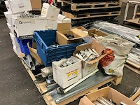 Zonnepaneel montage materialen - afbeelding 10 van  15