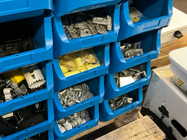 Zonnepaneel montage materialen - afbeelding 6 van  22