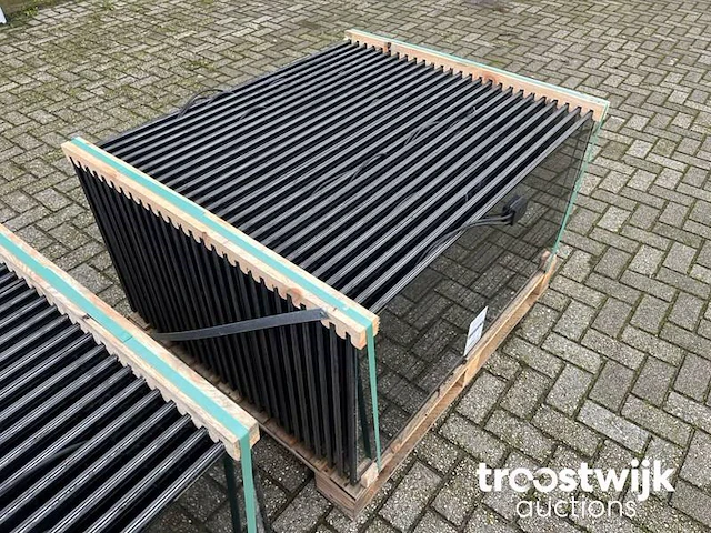 Zonnepanelen 104 stuks - afbeelding 5 van  8
