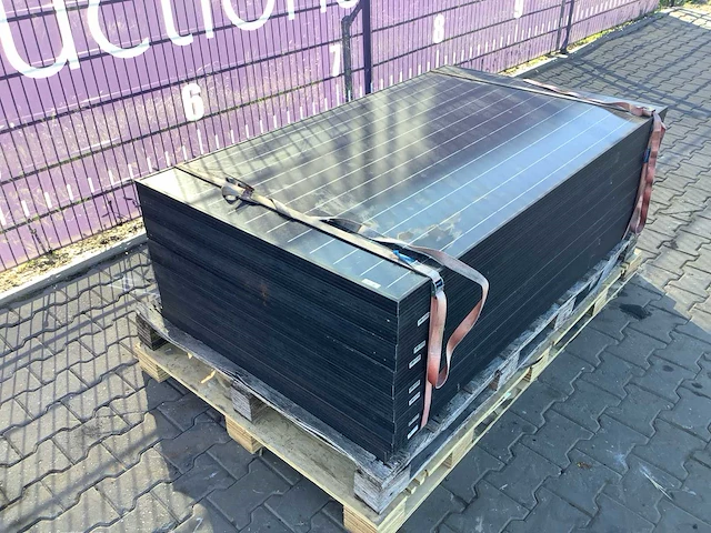 Zonnepanelen (13x) - afbeelding 3 van  4