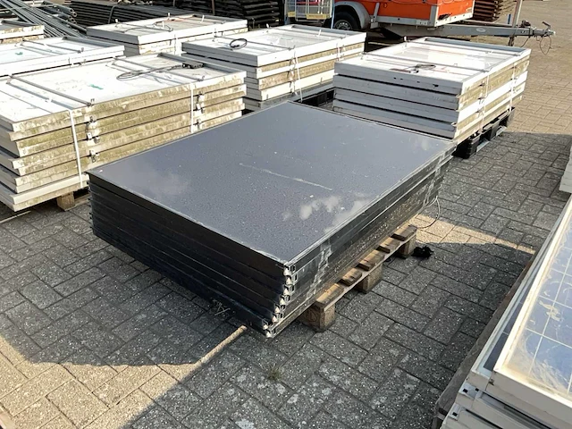 Zonnepanelen (8x) - afbeelding 1 van  5
