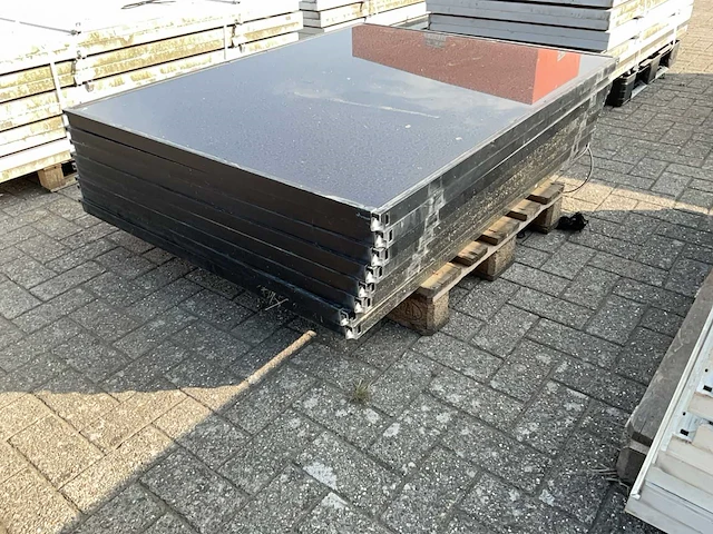 Zonnepanelen (8x) - afbeelding 4 van  5