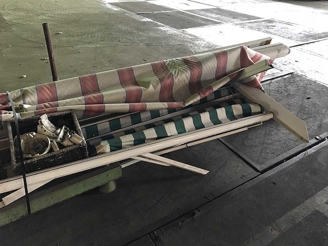 Zonneschermen - afbeelding 6 van  6