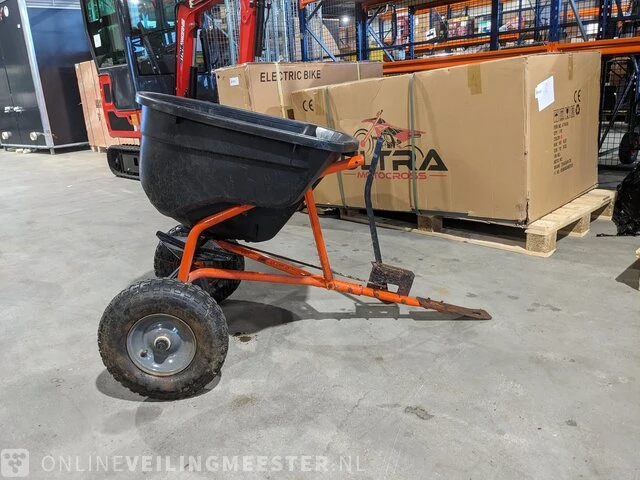 Zout/kunstmeststrooier agri-fab - afbeelding 2 van  8