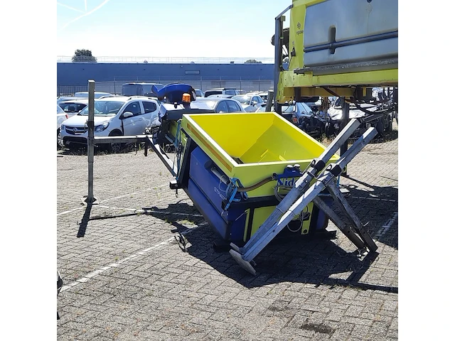 Zoutstrooier, nido, stratos b08l-27 pcln-350, cd-orm-2123, 2012 - afbeelding 1 van  20