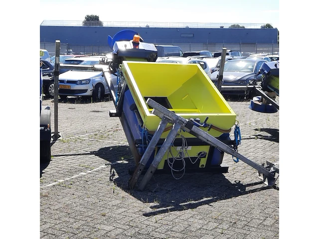 Zoutstrooier, nido, stratos b08l-27 pcln-350, cd-orm-2124, 2012 - afbeelding 1 van  20