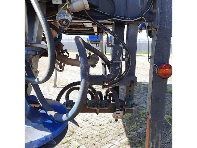 Zoutstrooier, nido, stratos b60c-30 pcln-700 cs, cd-orm-2106, 2012 - afbeelding 17 van  25