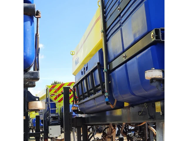 Zoutstrooier, nido, stratos b60c-30 pcln-700 cs, cd-orm-2106, 2012 - afbeelding 23 van  25