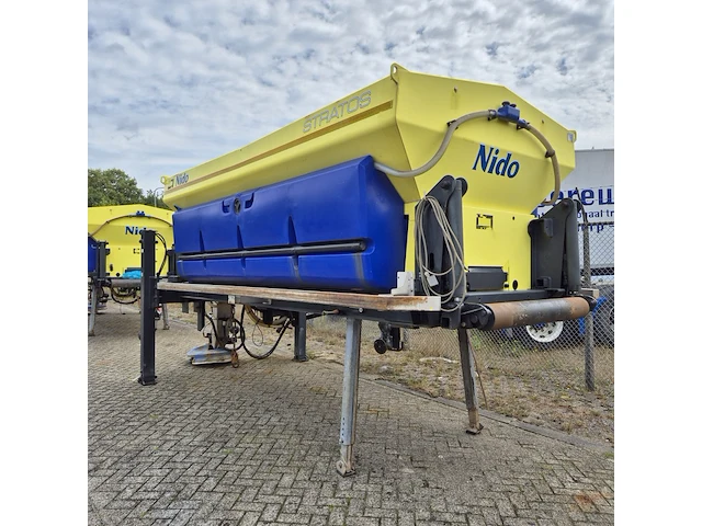 Zoutstrooier, nido, stratos b70-42 pcln-700, cd-orm-2121, 2012 - afbeelding 1 van  12