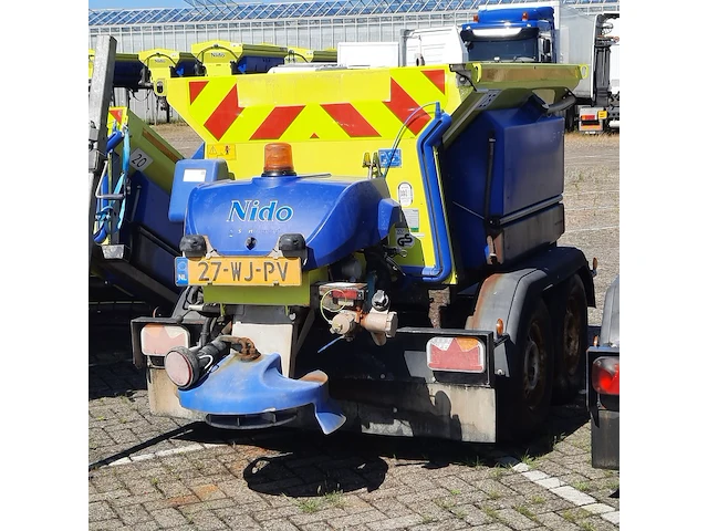 Zoutstrooier op aanhanger, nido, stratos b11l-18 awcln-350, cd-orm-2125, 2012 - afbeelding 2 van  21
