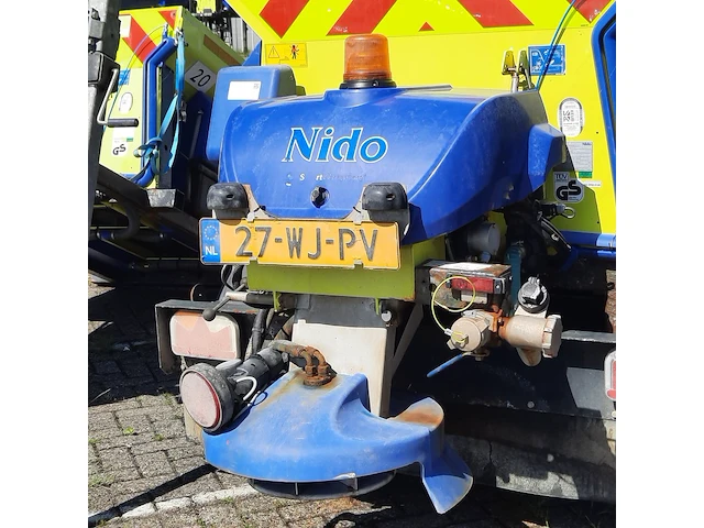 Zoutstrooier op aanhanger, nido, stratos b11l-18 awcln-350, cd-orm-2125, 2012 - afbeelding 3 van  21