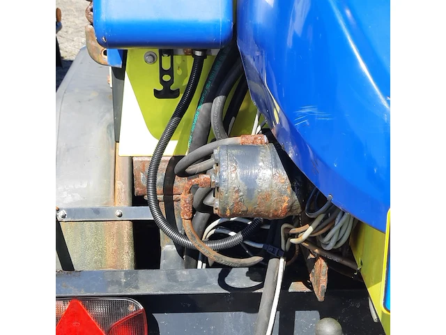 Zoutstrooier op aanhanger nido, stratos b11l-18 awcln-350 cs, cd-orm-2133, bouwjaar 2012 - afbeelding 9 van  27