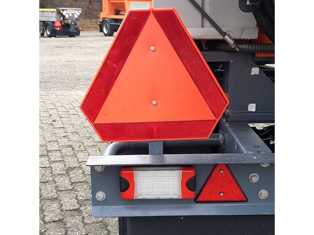 Zoutstrooier op aanhanger, schuitemaker, epoke igloo s2400-1400 lbo, cd-orm-4206, 2012 - afbeelding 10 van  16