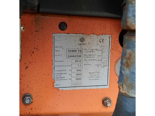 Zoutstrooier op aanhanger, schuitemaker, epoke s2400 ts, cd-orm-4040, 2012 - afbeelding 17 van  18